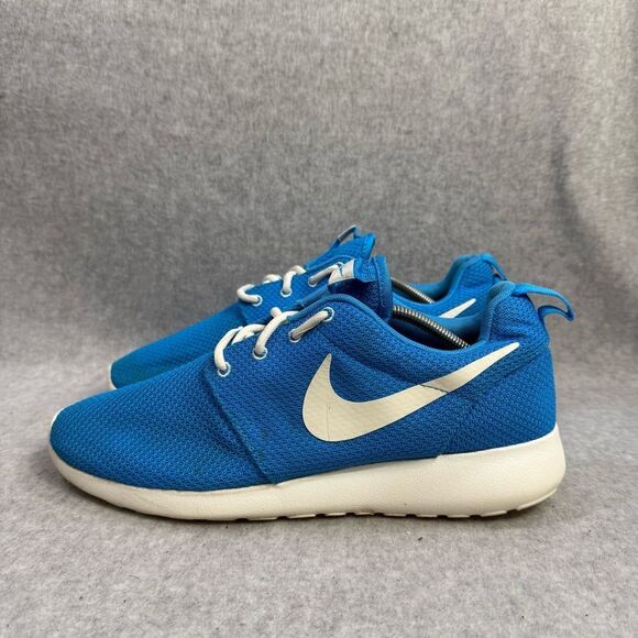 Nike Roshe Run Mens Size 9 Blue White Casual Athletic Low Top Running‎ Sneakers - Picture 1 of 9